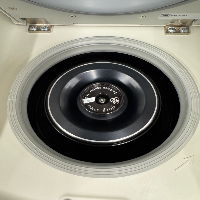 Beckman Coulter Microfuge 20R Refrigerated Centrifuge image 0